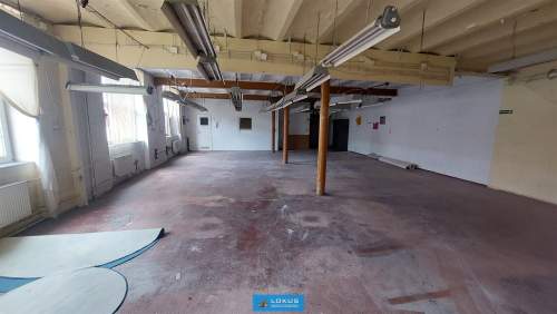 Lokal usługowy produkcyjny 235 m2 pofabryczny