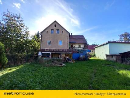 Dom z działką 360 000 zł