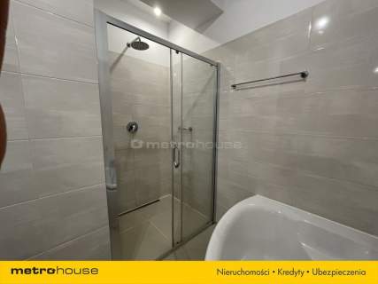 Nieruchomość komercyjna na sprzedaż, 2300 m2, Łódź