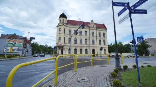 Kamienica w Golubiu-Dobrzyniu 200 m od zamku.