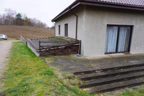 Udział 1/2 w nieruchomości zab. domem 187,51m2