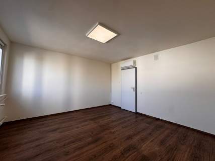 Lokal biurowy 35,96 m2 - komfort i bezpieczeństwo