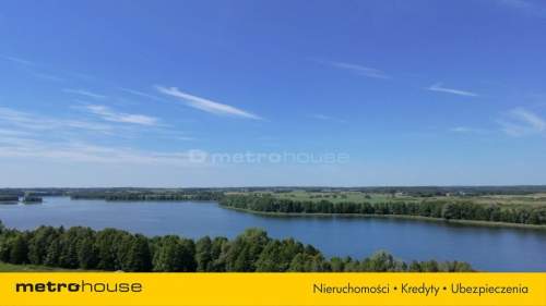 Działka z linią brzegową przy jeziorze Sołtmany.