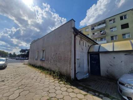 TANIO - 100zł Lokal usługowy w centrum KONINA wynajmę 77m2