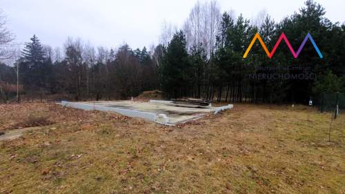 Wynki- działka z rozpoczętą budową