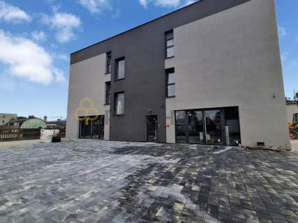 DO WYNAJĘCIA przestronny lokal na parterze 161m2