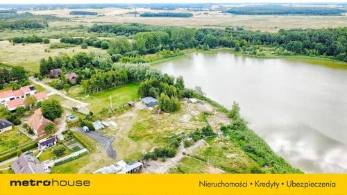Działka blisko Kołobrzegu z widokiem na jezioro