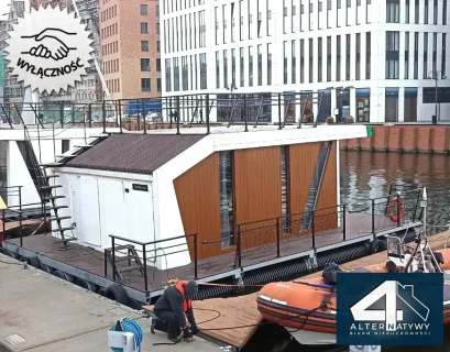 Dom na wodzie Houseboat