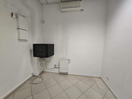 Lokal użytkowy do wynajęcia, 80 m2, Świdnica