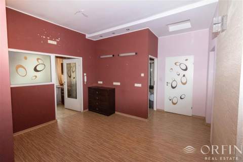 Lokal biurowo-usługowy - Gdynia Centrum 93 m2