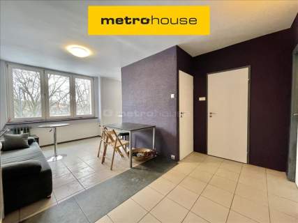 Oferuję mieszkanie na pierwszym piętrze 44 m2