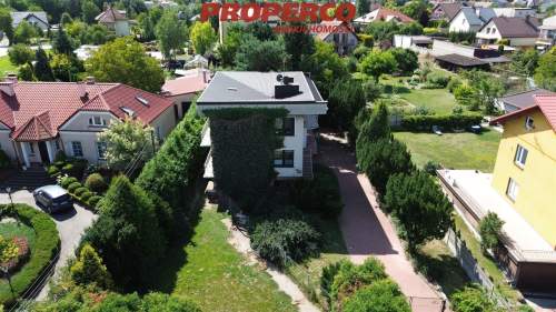 Dom ok. 200 m2, 6 pokoi, Jędrzejów