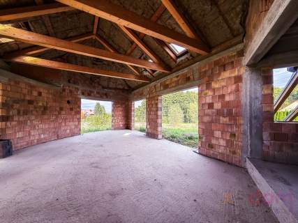 Posiadłość Zbrza - 9000 m2 działki