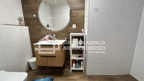 Lokal na parterze z witryną - Gdynia Działki Leśne