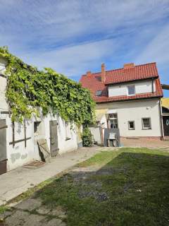 Dwurodzinny dom wolnostojący z przepiękną fasadą