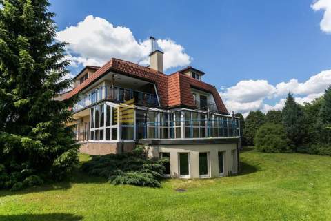 Big apartment prestigious location Old Wilanów