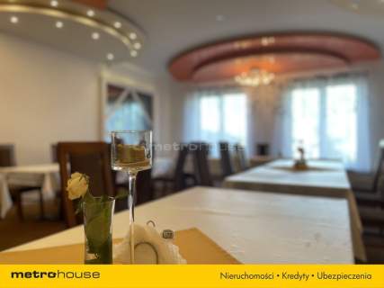 Nieruchomość komercyjna na sprzedaż, 2300 m2, Łódź