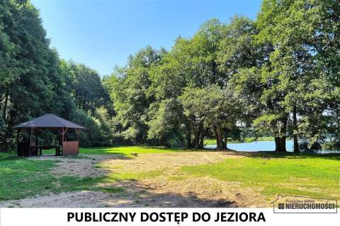 Działki rekreacyjne w pobliżu jeziora Dołgie.