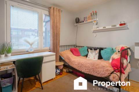 1 PLM 65m 3 pokoje balkon Zamknięte osiedle