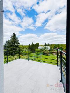 Segment z tarasem i ogródkiem