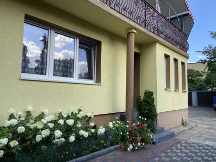Dom wolnostojący o pow.186m2 w Żyrardowie
