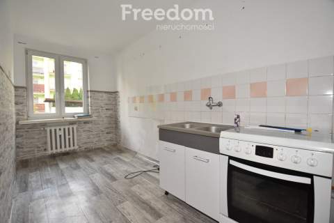 3 pokoje z balkonem 55m2, Krapkowice