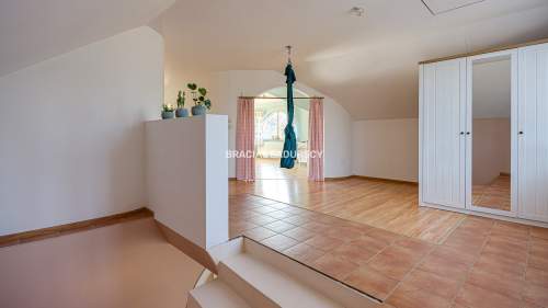Dom w Alwerni 186 m2 nieopodal lasu 