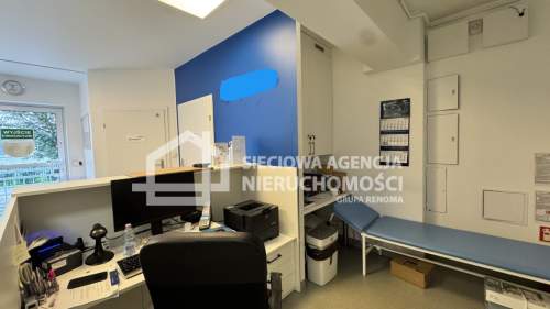 Lokal w Śródmieściu Gdyni z witryną