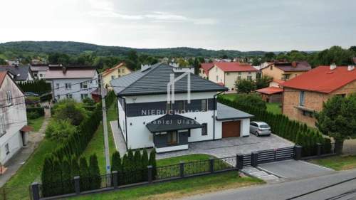 KOMFORTOWY DOM Z NOWOCZESNYMI UDOGODNIENIAMI, KOŁACZYCE