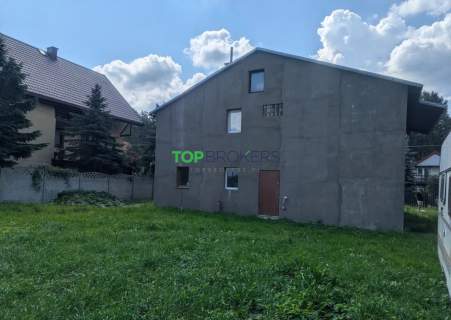 Przestronny, 7 pokojowy dom wolnostojący