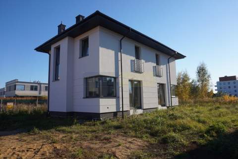 900m OD CENTRUM ŁOMIANEK - OSTATNI lokal