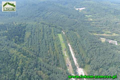 DZIAŁKA budowlano- usługowa, Krasnobród, pow. 0,6794 ha.