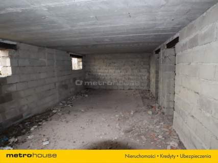 Nieruchomość komercyjna na sprzedaż, 930 m2, Paszęcin