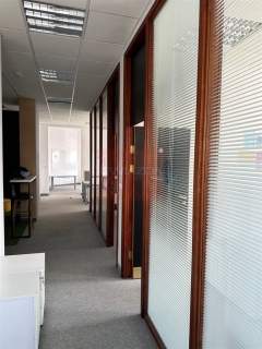 Nieruchomość komercyjna do wynajęcia, 210 m2, Warszawa
