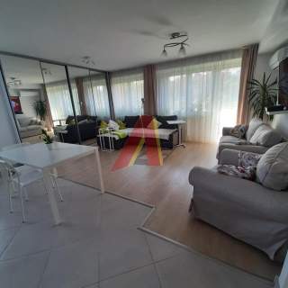 70 m2 przy AL. POKOJU