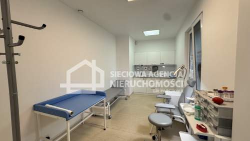 Lokal w Śródmieściu Gdyni z witryną
