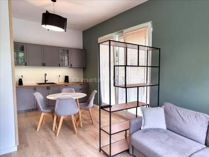 Dwupokojowy apartament z tarasem, wysoki standard.