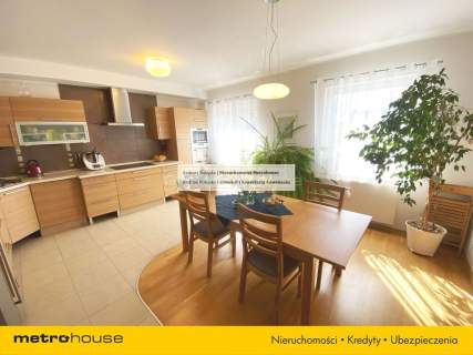 2007r Balkon 2piętro Kominek 2xGaraż Ogród