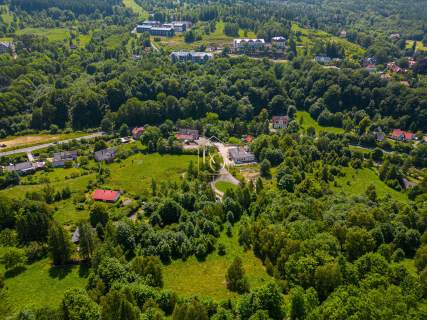 Świeradów-Zdrój/6000m2/media/do 3 kondygnacji