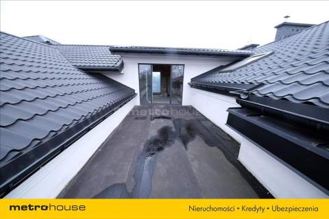 Obiekt około 1800m2 biurowo-usługowo-mieszkalny