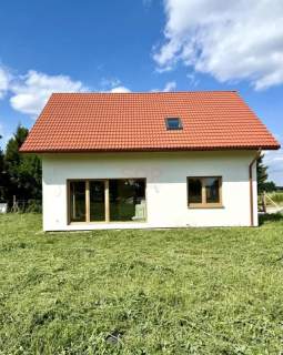 Dom wolnostojący 119,29 m2 5 pokoi Ogród