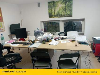 Hala produkcyjna o powierzchni 2200 m2.