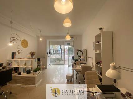 Lokal handlowo / usługowy w centrum Gdyni