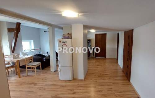 Pokójw w 4 pokojowym mieszkaniu Wały Chrobrego