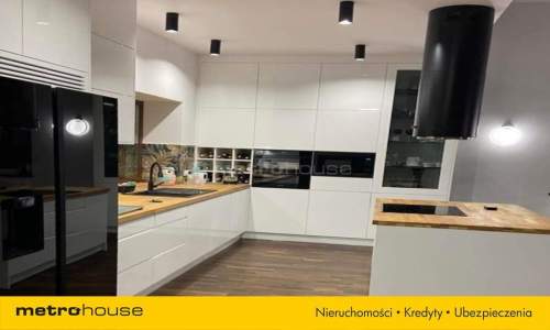 Przestronny dom wolnostojący 350m2, działka 5tyś