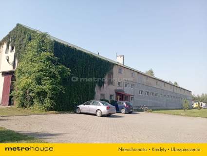 Hala produkcyjna o powierzchni 2200 m2.