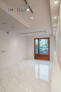 Lokal handlowo - usługowy 58 m2 witryna