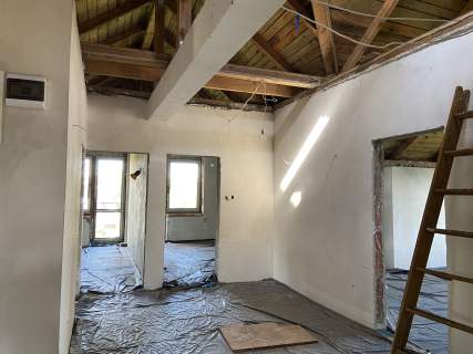 Dom wolnostojący o pow.273m2 w Żyrardowie