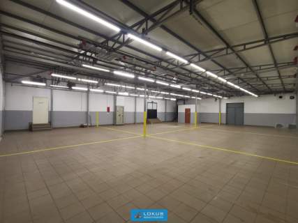 Magazyn Produkcja Rampa 500 m2