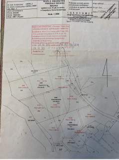 Sprzedam działki nad jeziorem